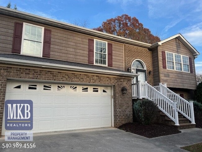705 Mecca St NE in Roanoke, VA - Building Photo - Building Photo