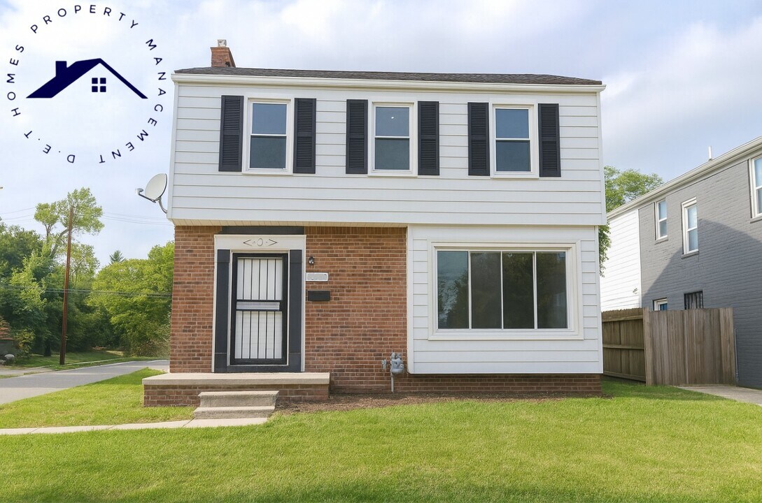 10636 Outer Dr W in Detroit, MI - Building Photo