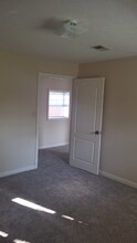 7057 St John Rd in Elizabethtown, KY - Building Photo - Building Photo