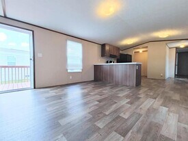 337 W Tower Ln in Rocky Mount, NC - Building Photo
