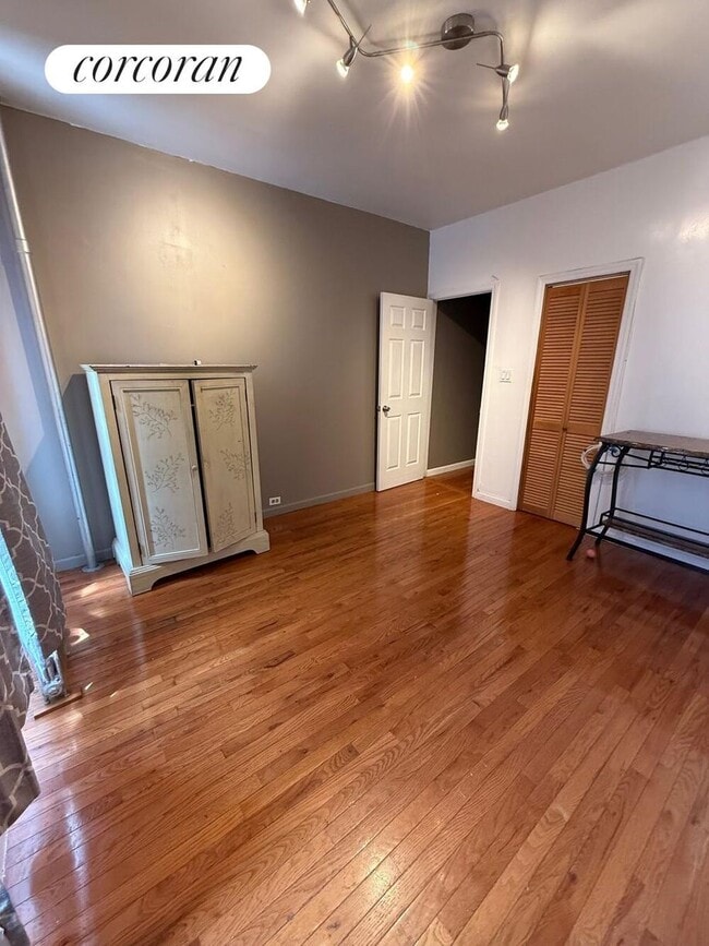 415 E 187th St in Bronx, NY - Building Photo - Building Photo