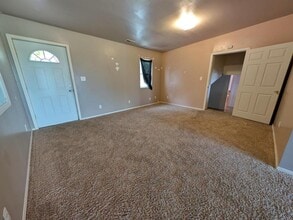 406 W 4th Ave in Iliff, CO - Building Photo - Building Photo