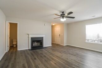 1558 Kindred Cir NW in Concord, NC - Building Photo - Building Photo