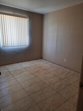 1933 W Mitchell Dr in Phoenix, AZ - Building Photo - Building Photo