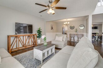 749 Quesnel Dr, Unit ID1385677P in Virginia Beach, VA - Foto de edificio - Building Photo