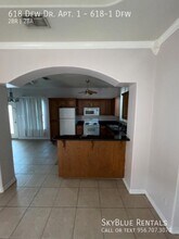 618 DFW Dr in Edinburg, TX - Building Photo - Building Photo