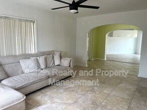841 S Bumby Ave in Orlando, FL - Building Photo - Building Photo