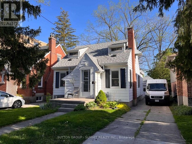 property at 112 Devonshire Ave