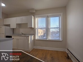 3814 N Greenview Ave, Unit 2W in Chicago, IL - Building Photo - Building Photo