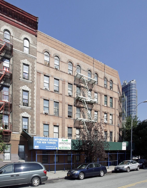 873 Brook Ave - Round Vii in Bronx, NY - Building Photo