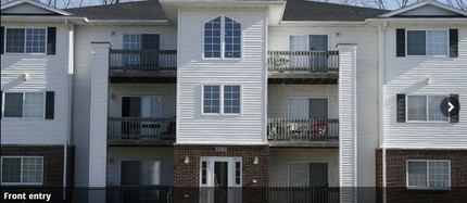 Cypress Pointe in Cedar Rapids, IA - Building Photo - Building Photo