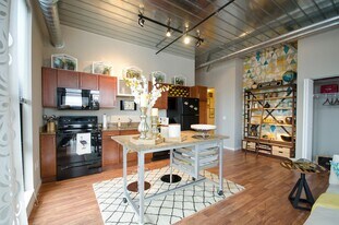 Ann Arbor City Club in Ann Arbor, MI - Building Photo