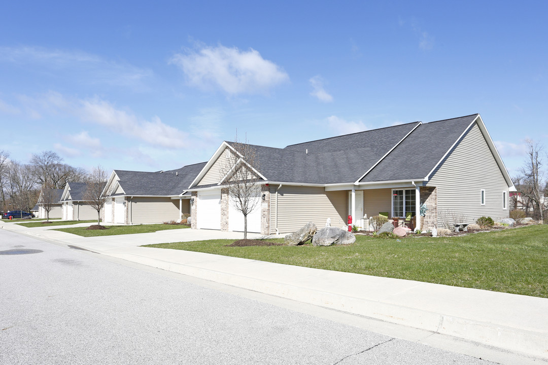 Gardens of Southwest Senior Villas in Fort Wayne, IN - Building Photo