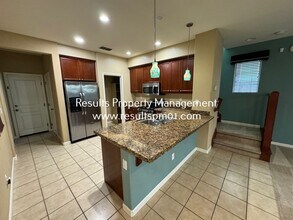 1521 Impressionist Loop in Roseville, CA - Building Photo - Building Photo