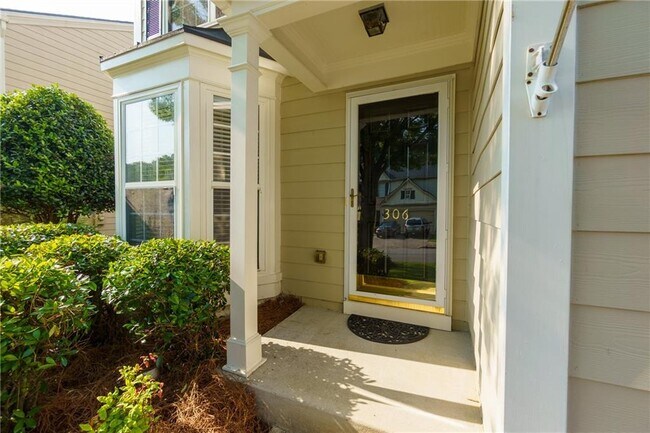 306 Burdock Trce in Woodstock, GA - Building Photo - Building Photo