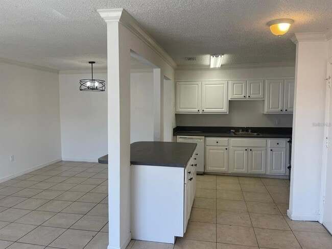 550 Flemming Way in Maitland, FL - Building Photo - Building Photo