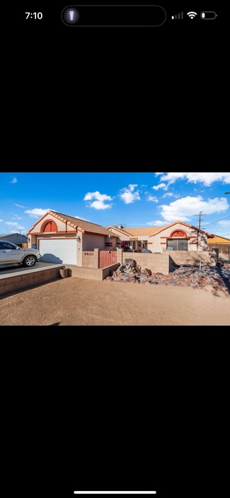 8801 S Loop Blvd in California City, CA - Building Photo