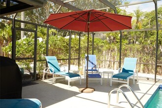 2836 Coventry Dr in Sarasota, FL - Building Photo - Building Photo