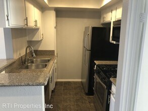 2642 S Sepulveda Blvd in Los Angeles, CA - Building Photo - Building Photo