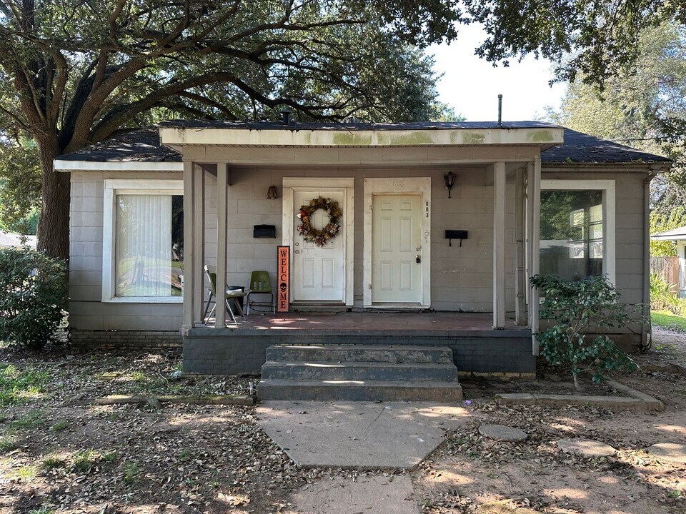 603 Anthony St in Bossier City, LA - Building Photo