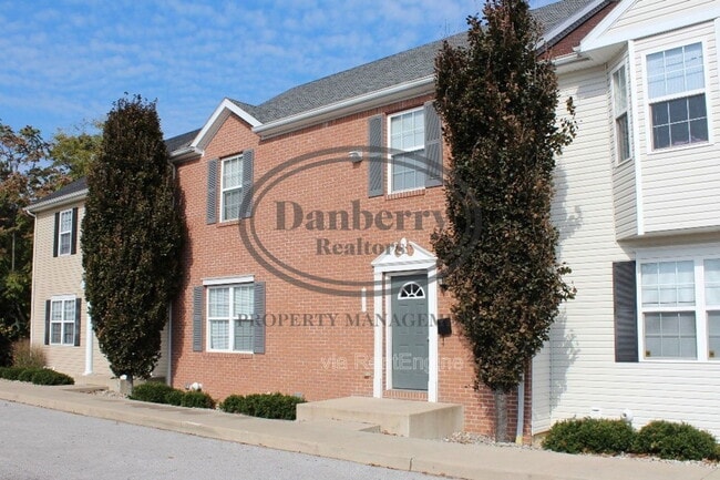 property at 1103 N Byrne Rd