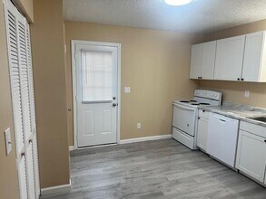 1716 37th St NE in Cleveland, TN - Building Photo - Building Photo