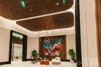 2161 Hawkins St in Charlotte, NC - Foto de edificio - Building Photo