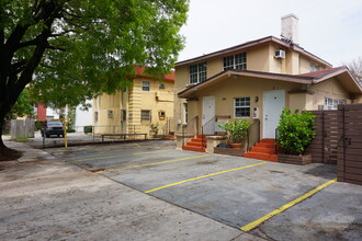 1315 SW 3rd St in Miami, FL - Building Photo - Building Photo