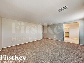 12061 W Rowel Rd in Peoria, AZ - Building Photo - Building Photo