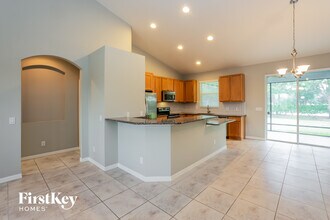 12924 24th Ct E in Parrish, FL - Foto de edificio - Building Photo