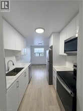 15 Kappele Cir in Stratford, ON - Building Photo - Building Photo