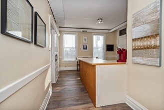 1623 W Farragut Ave in Chicago, IL - Building Photo - Building Photo