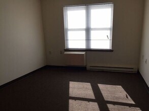 1919 N 11th St in Milwaukee, WI - Foto de edificio - Building Photo