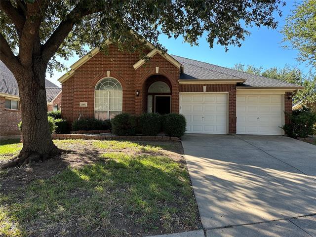 6367 Estates Ln in Fort Worth, TX - Foto de edificio