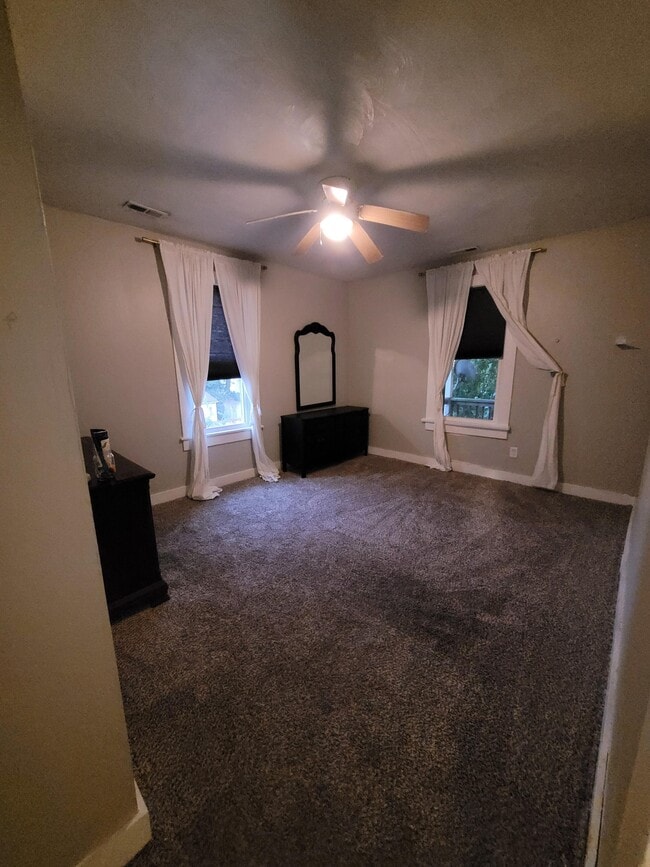 237 W 31st St, Unit 2