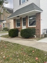 399 E Main St in Pataskala, OH - Building Photo