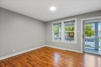 3652 N Nora Ave in Chicago, IL - Building Photo - Building Photo