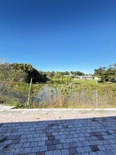 3936 Northside Cir in North Fort Myers, FL - Building Photo - Building Photo