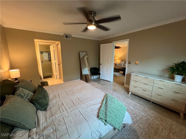 property at 3051 Sandpiper Bay Cir