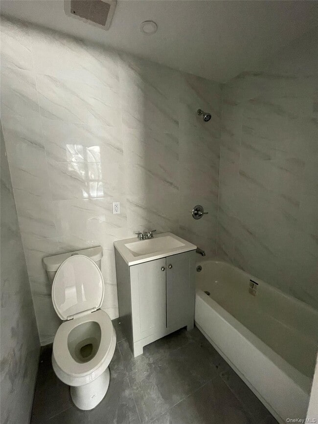 3612 Bronx Blvd in Bronx, NY - Building Photo - Building Photo