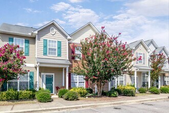 8321 Glenwood Springs Ct in Raleigh, NC - Building Photo - Building Photo
