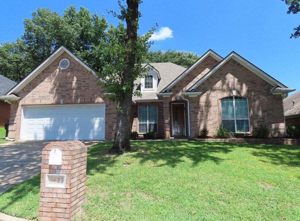 5622 Andover Dr in Tyler, TX - Building Photo