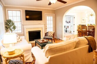3019 Forest Dr in Columbia, SC - Building Photo - Building Photo