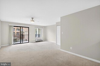 1020 N Stafford St in Arlington, VA - Building Photo - Building Photo