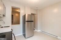 1837 E Harold St photo'