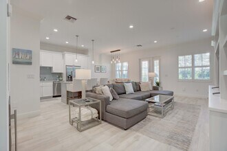 412 Inlet Waters Cir in Jupiter, FL - Building Photo - Building Photo
