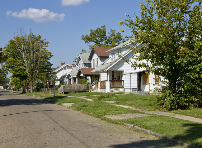 E 25th Ave in Columbus, OH - Building Photo - Building Photo