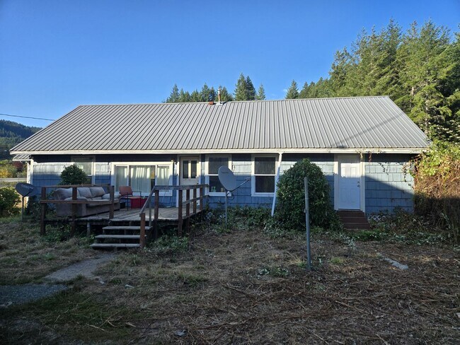 property at 51287 Hatfield Rd