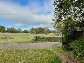 6181 Wise Rd in Newcastle, CA - Building Photo - Building Photo