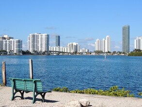 3165 NE 184th St, Unit 6301 in Aventura, FL - Building Photo - Building Photo